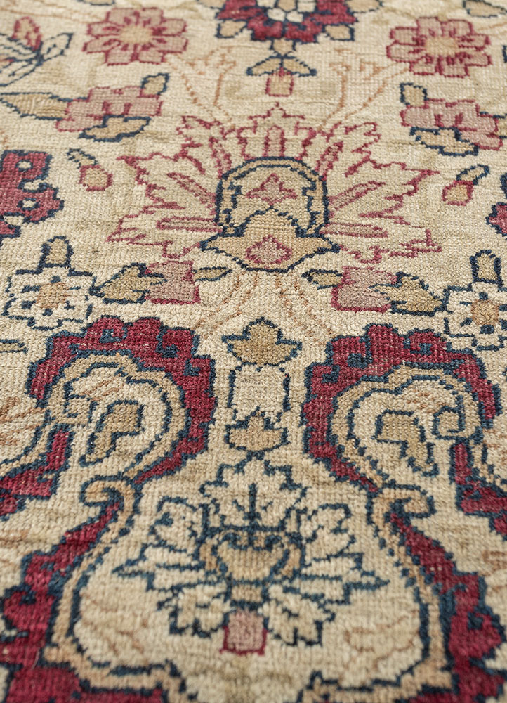 aalam green wool hand knotted Rug - CloseUp