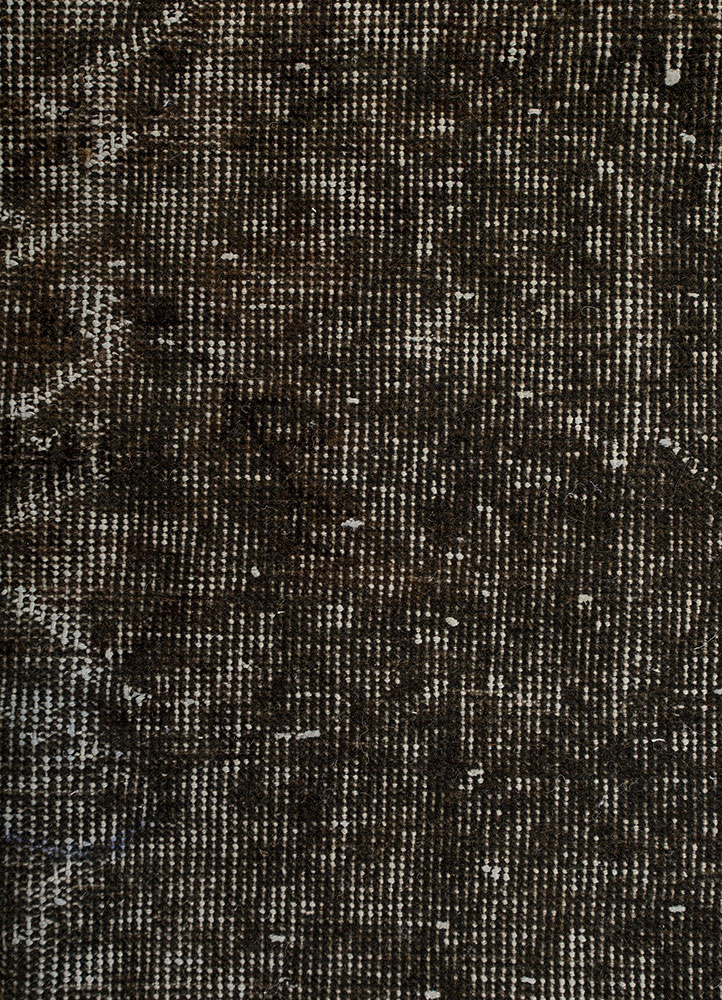 lacuna beige and brown wool hand knotted Rug - CloseUp