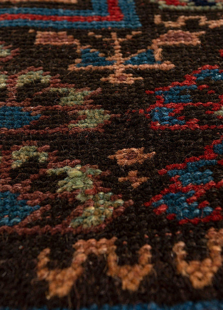 kiaan blue wool hand knotted Rug - CloseUp