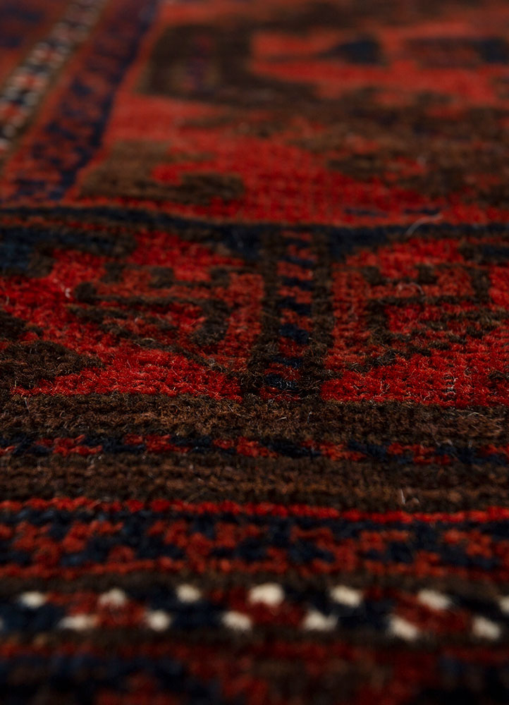 aalam red and orange wool hand knotted Rug - CloseUp