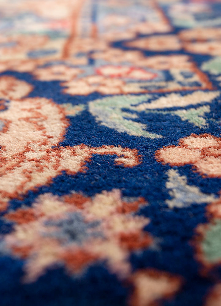 aalam blue wool hand knotted Rug - CloseUp