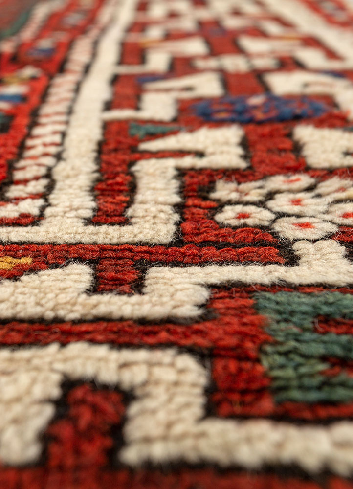 aalam ivory wool hand knotted Rug - CloseUp