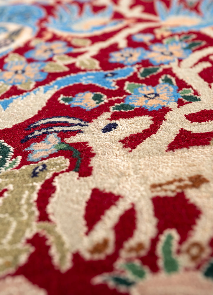 aalam red and orange wool hand knotted Rug - CloseUp