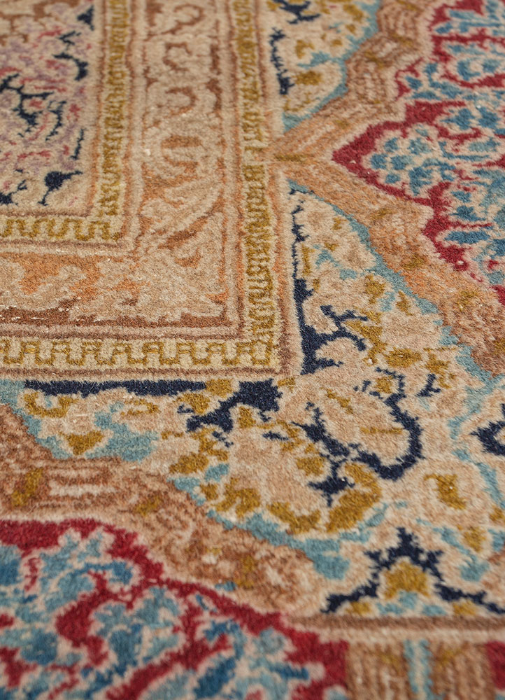 aalam blue wool hand knotted Rug - CloseUp