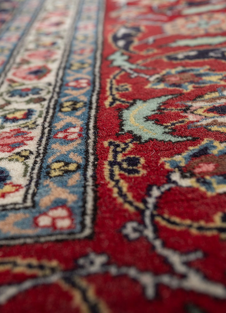 aalam blue wool hand knotted Rug - CloseUp