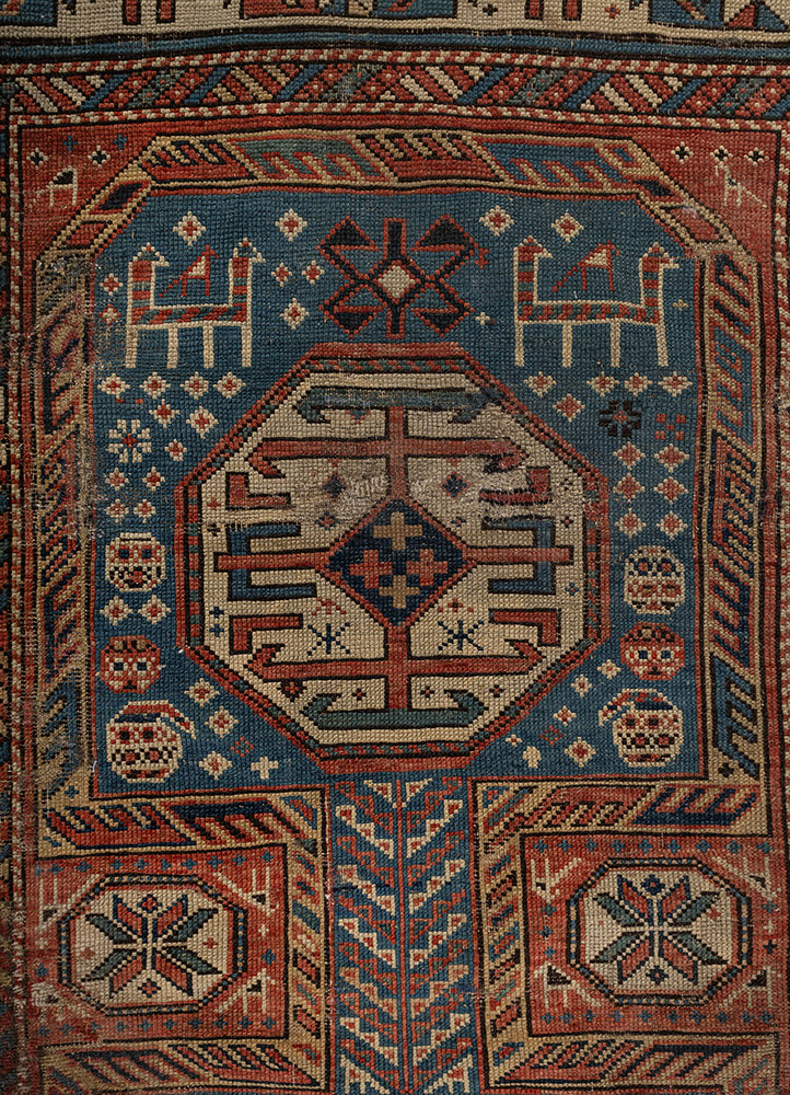 kiaan blue wool hand knotted Rug - CloseUp