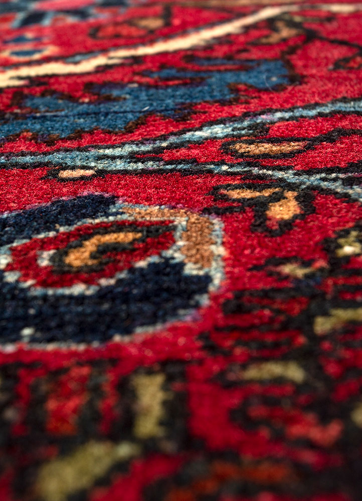 aalam red and orange wool hand knotted Rug - CloseUp