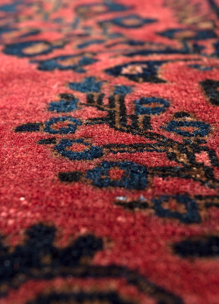 aalam red and orange wool hand knotted Rug - CloseUp