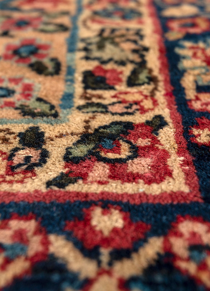 aalam red and orange wool hand knotted Rug - CloseUp