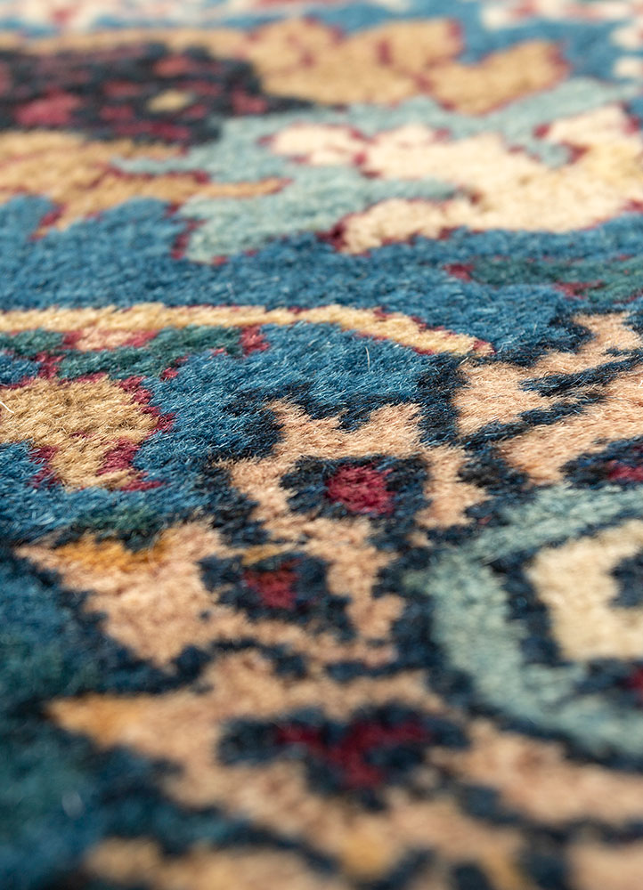 aalam red and orange wool hand knotted Rug - CloseUp