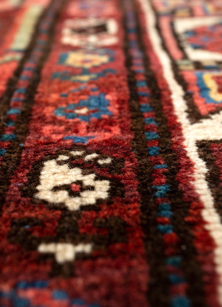 kiaan blue wool hand knotted Rug - CloseUp