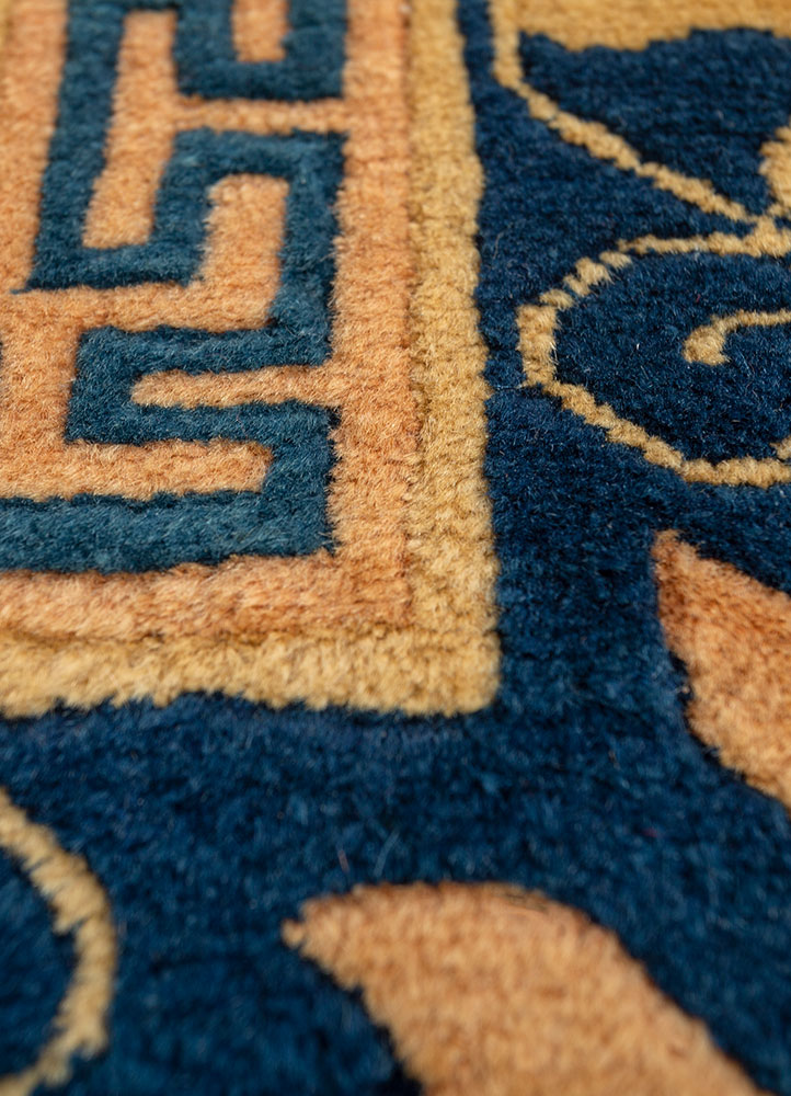 aalam red and orange wool hand knotted Rug - CloseUp