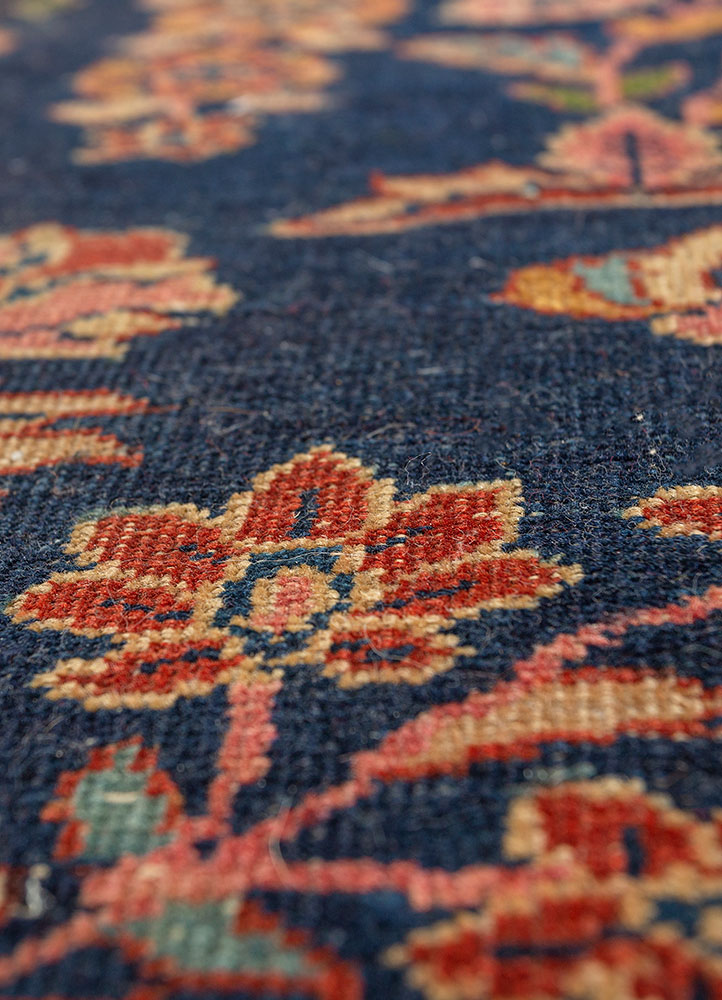 kiaan blue wool hand knotted Rug - CloseUp