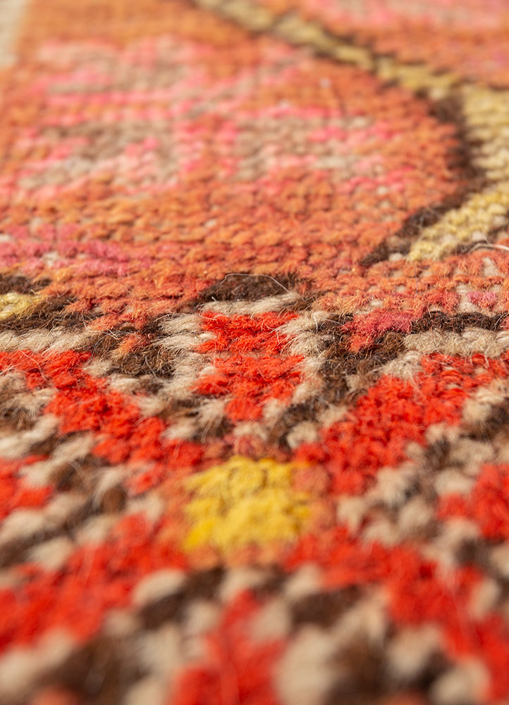 aalam red and orange wool hand knotted Rug - CloseUp
