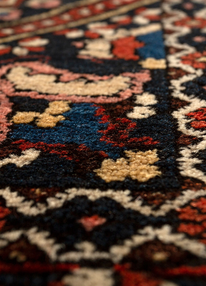 kiaan red and orange wool hand knotted Rug - CloseUp