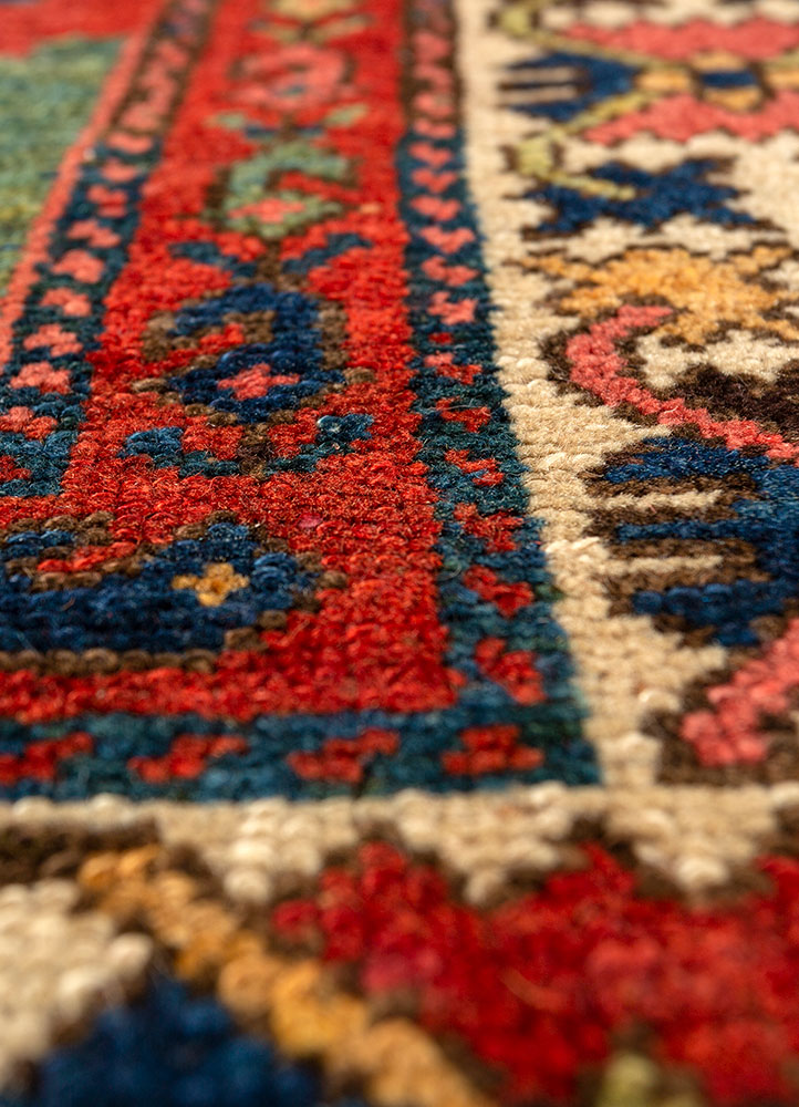 kiaan blue wool hand knotted Rug - CloseUp