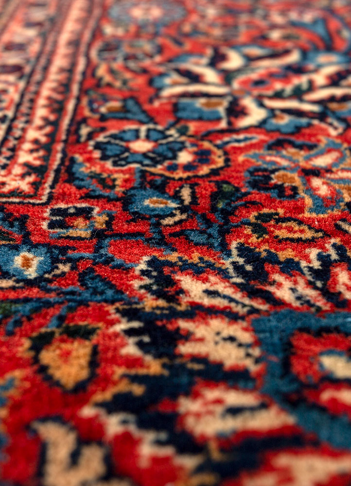 aalam blue wool hand knotted Rug - CloseUp