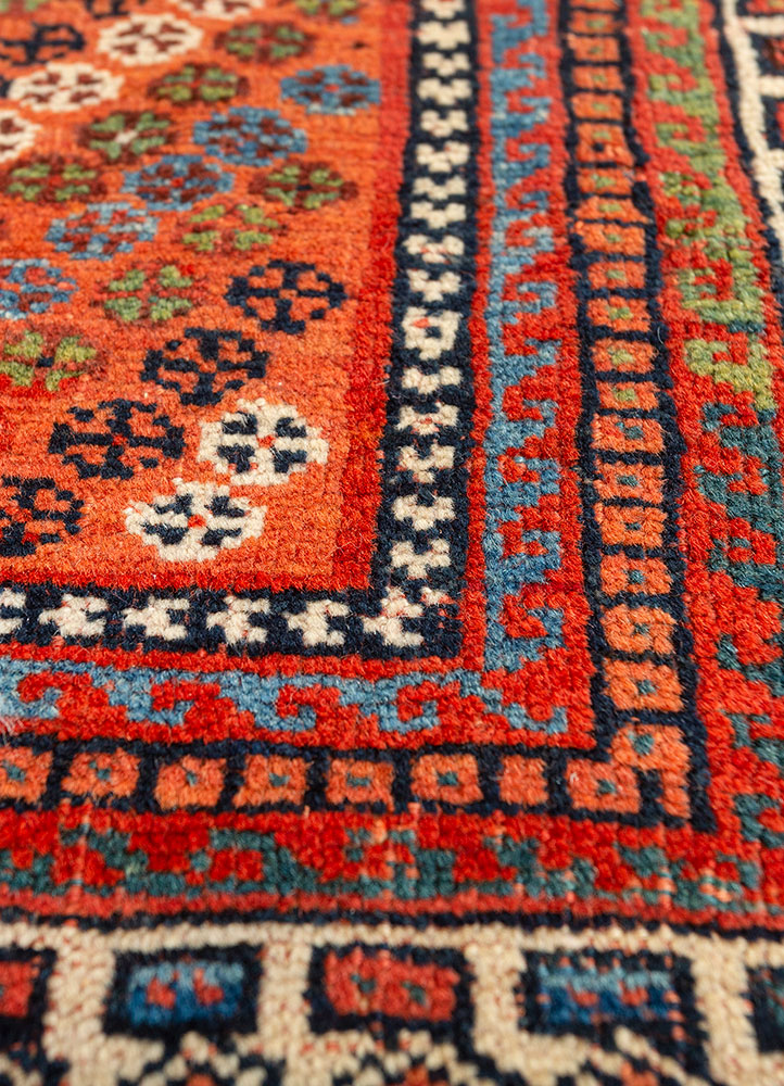 kiaan red and orange wool hand knotted Rug - CloseUp
