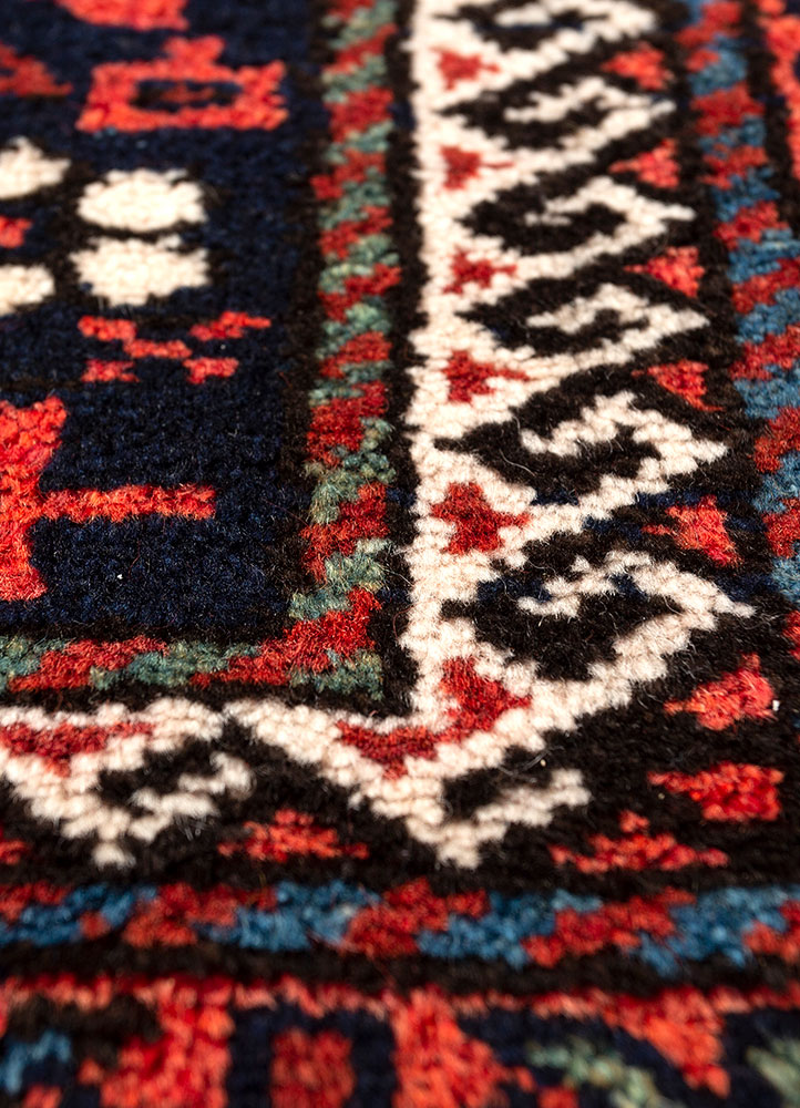 kiaan blue wool hand knotted Rug - CloseUp