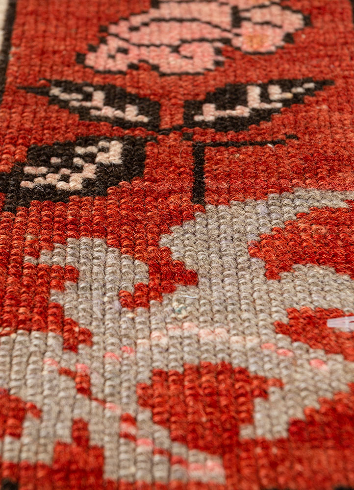 kiaan beige and brown wool hand knotted Rug - CloseUp