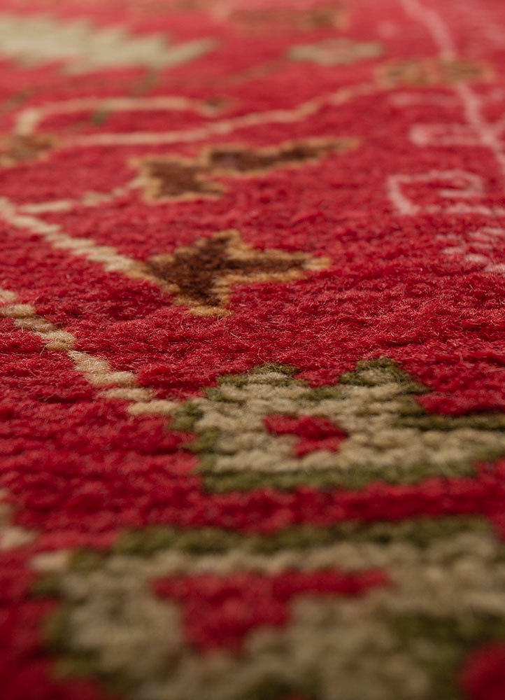 aalam red and orange wool hand knotted Rug - CloseUp