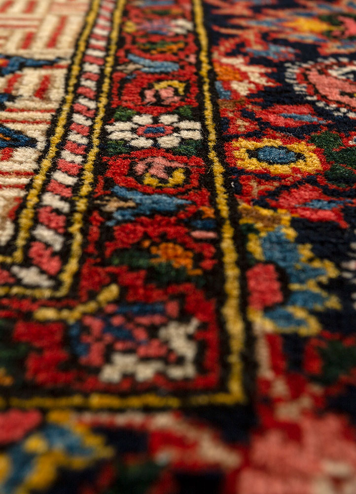 aalam gold wool hand knotted Rug - CloseUp
