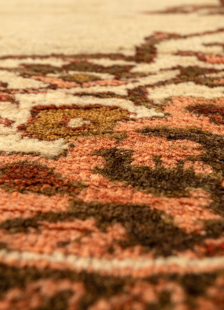 aalam ivory wool hand knotted Rug - CloseUp