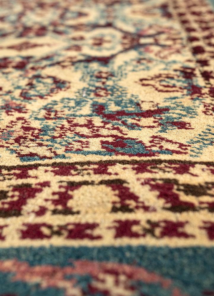 aalam ivory wool hand knotted Rug - CloseUp