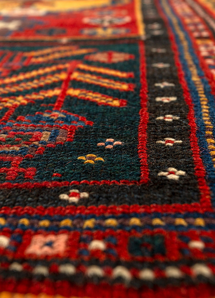 aalam blue wool hand knotted Rug - CloseUp