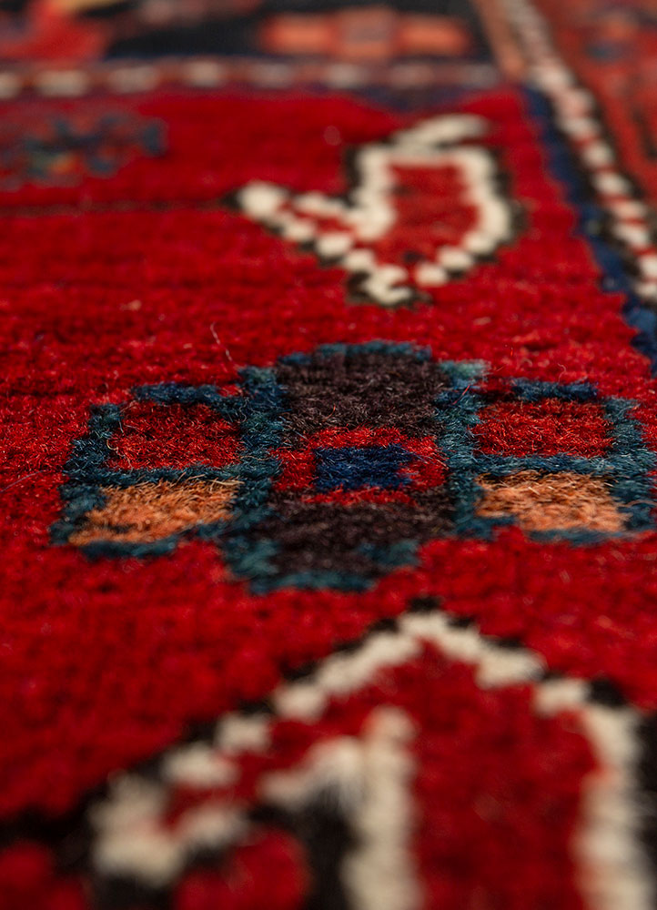 aalam red and orange wool hand knotted Rug - CloseUp