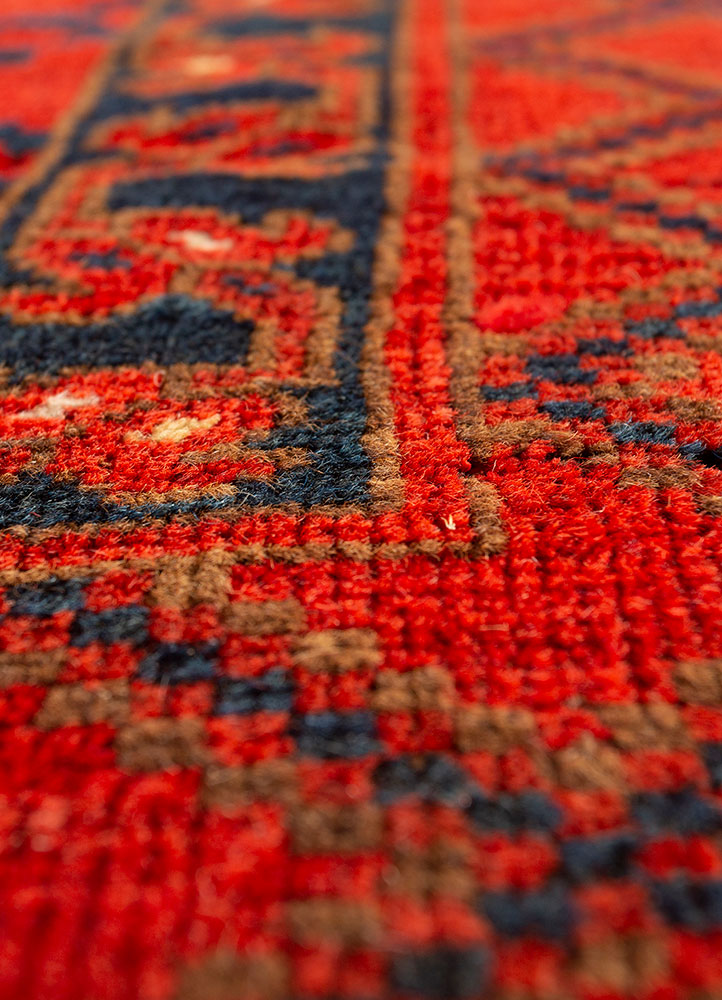 kiaan red and orange wool hand knotted Rug - CloseUp