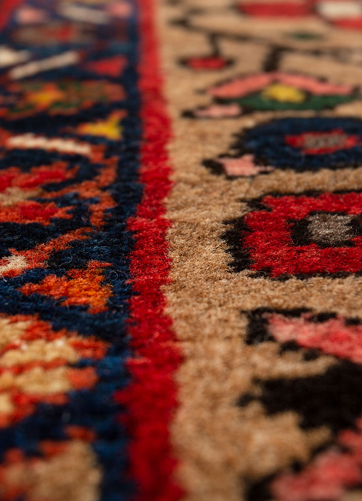 aalam red and orange wool hand knotted Rug - CloseUp