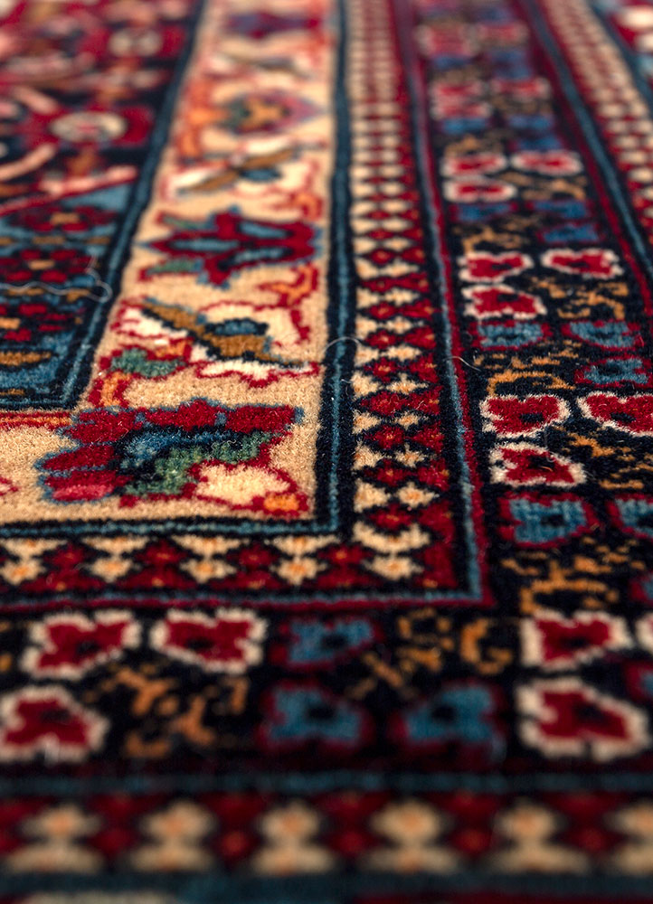 aalam ivory wool hand knotted Rug - CloseUp