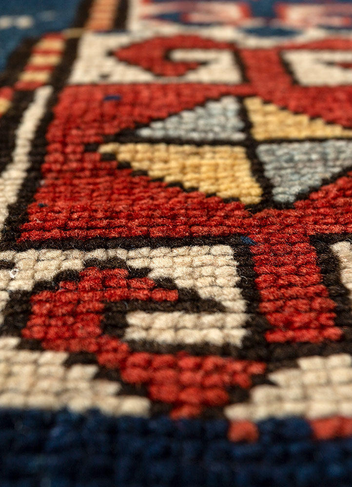 nuray blue wool hand knotted Rug - CloseUp
