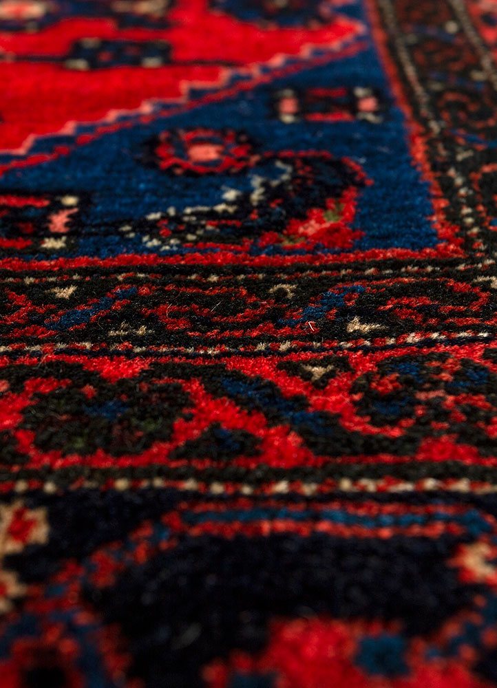 aalam pink and purple wool hand knotted Rug - CloseUp