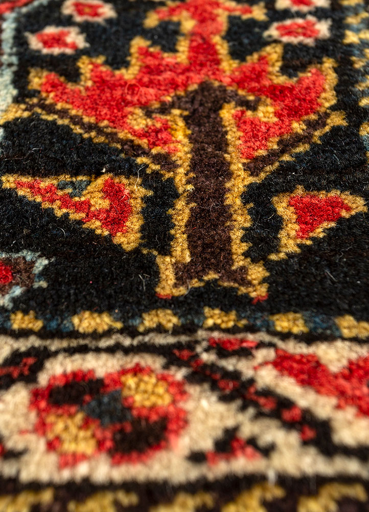 aalam grey and black wool hand knotted Rug - CloseUp