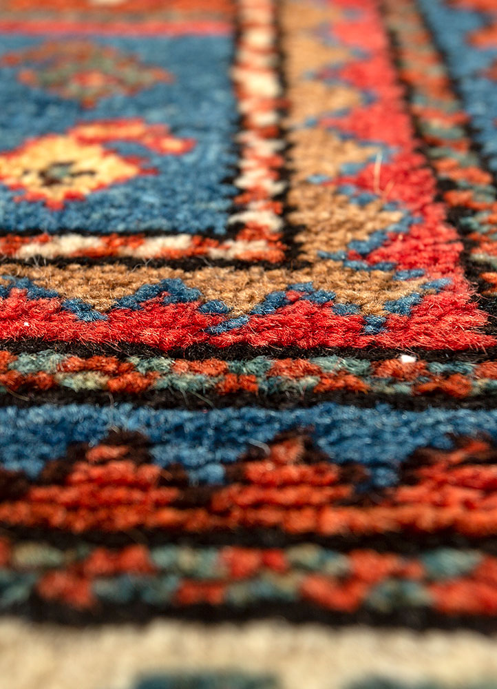 aalam blue wool hand knotted Rug - CloseUp