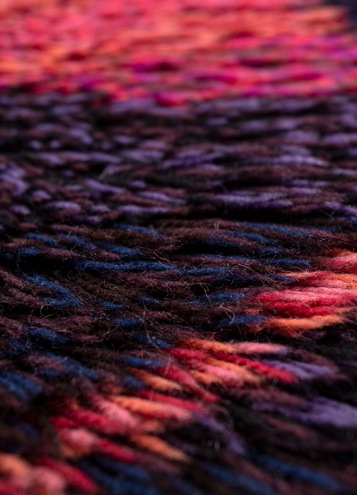zuri pink and purple wool hand knotted Rug - CloseUp