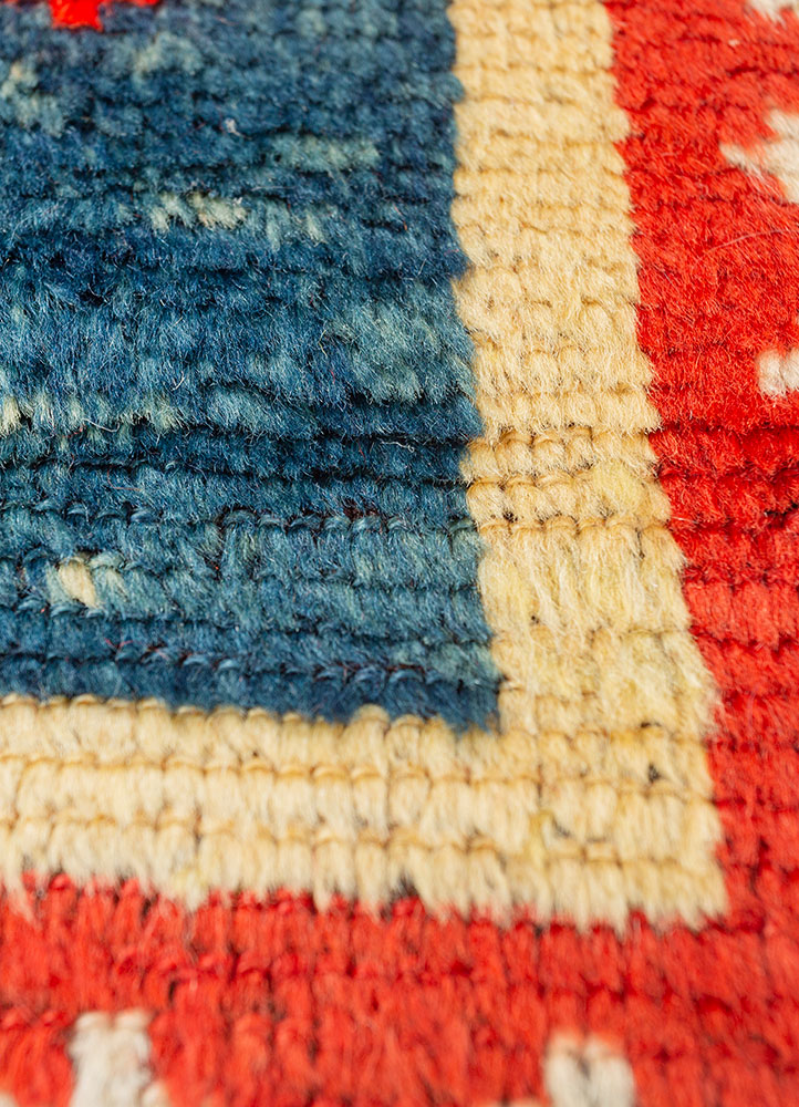 nuray pink and purple wool hand knotted Rug - CloseUp