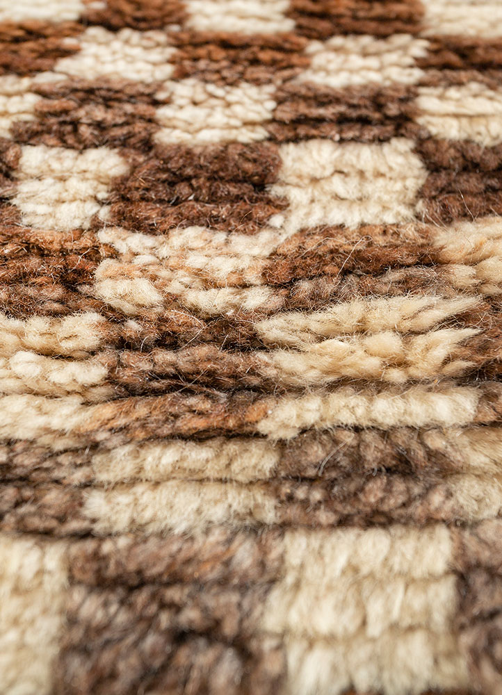 zuri ivory wool hand knotted Rug - CloseUp