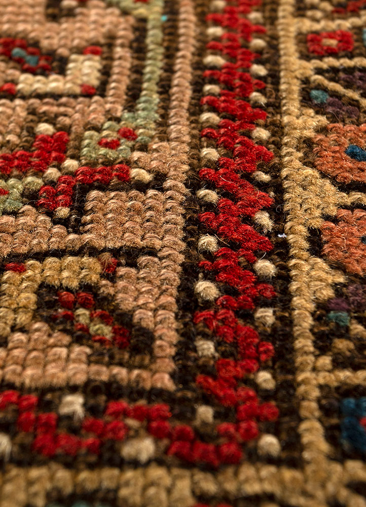 aalam red and orange wool hand knotted Rug - CloseUp