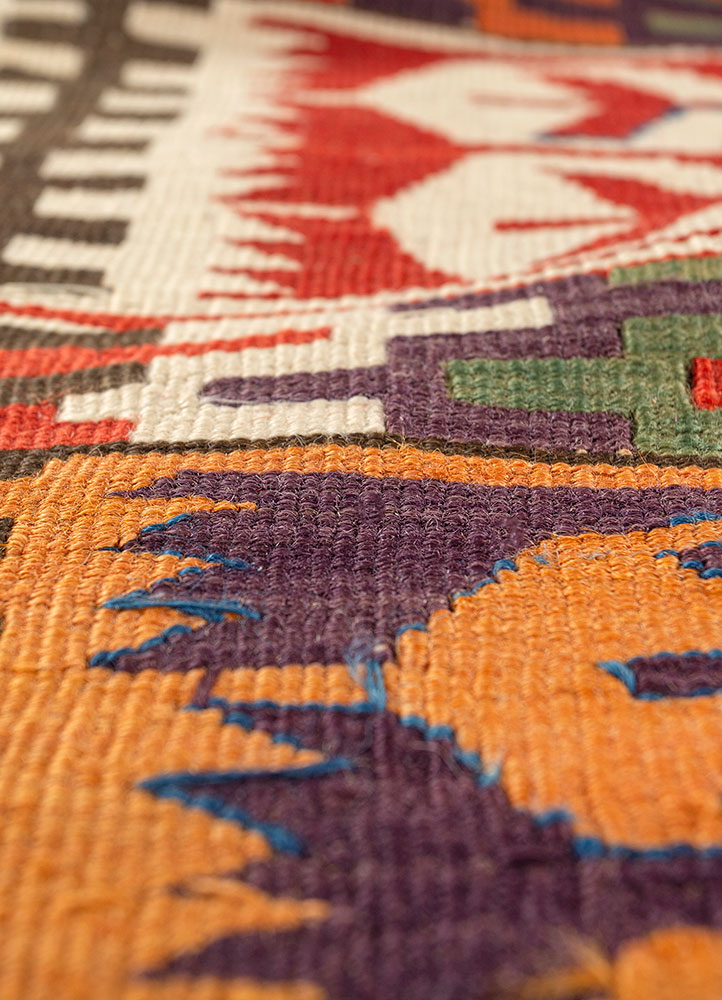nayaab ivory wool flat weaves Rug - CloseUp