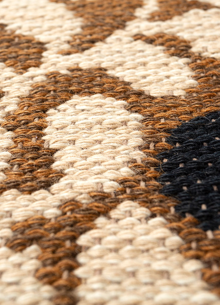 nuray ivory wool hand knotted Rug - CloseUp