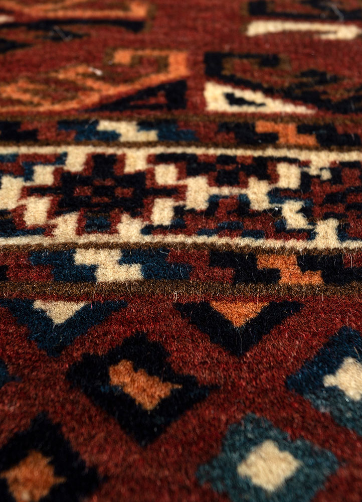 kiaan red and orange wool hand knotted Rug - CloseUp