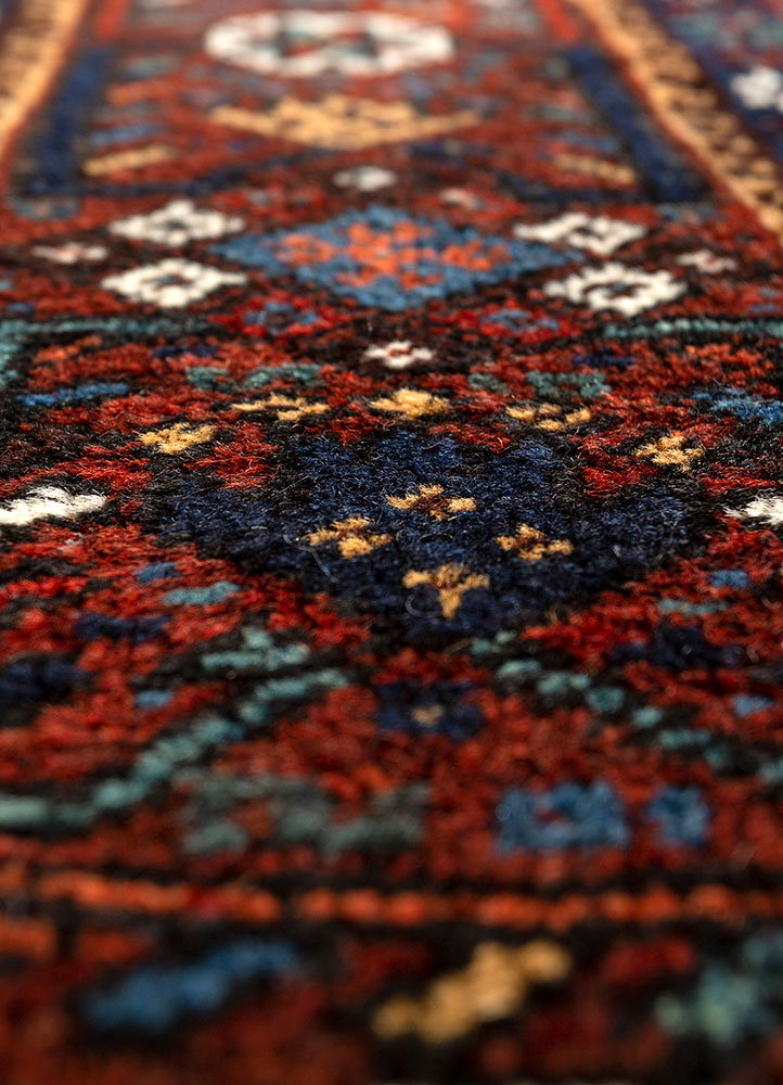 aalam blue wool hand knotted Rug - CloseUp