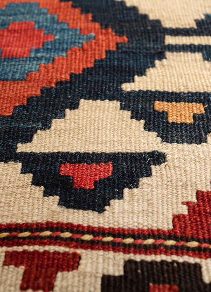 nayaab pink and purple wool flat weaves Rug - CloseUp