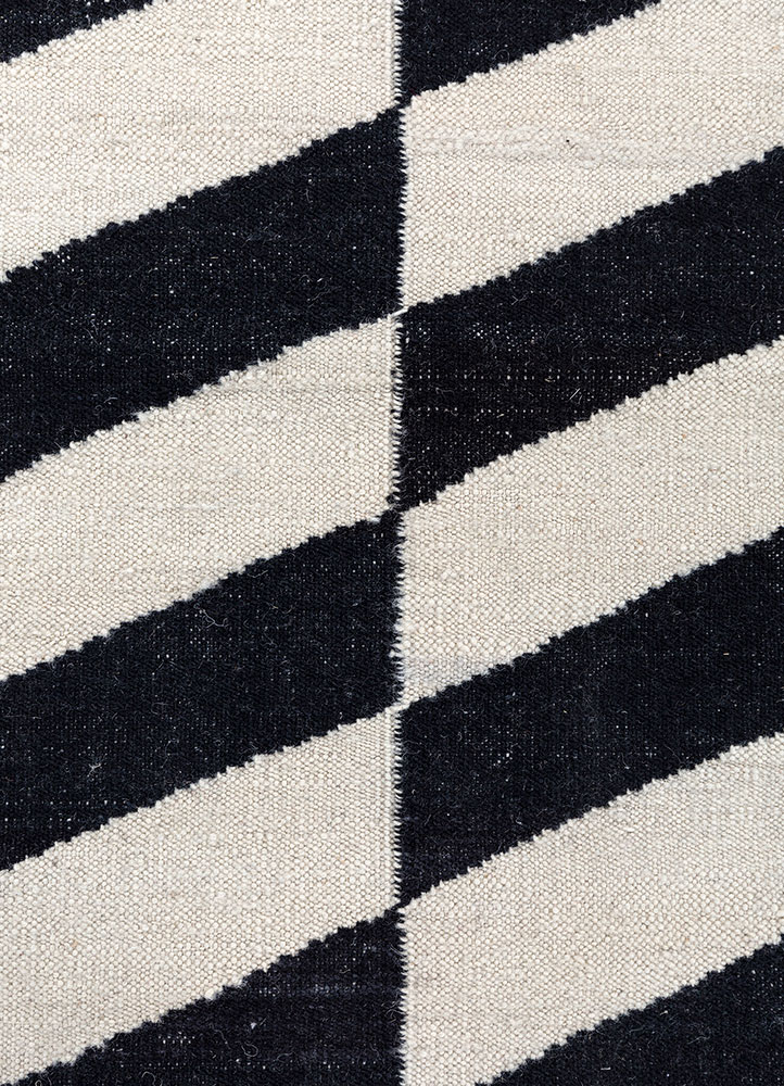 alhambra ivory wool flat weaves Rug - CloseUp