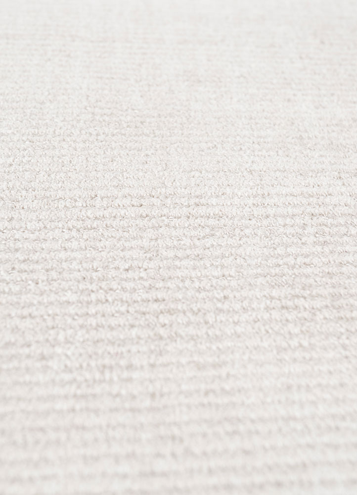 saga grey and black viscose hand loom Rug - CloseUp