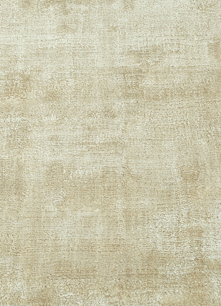 basis ivory viscose hand loom Rug - CloseUp
