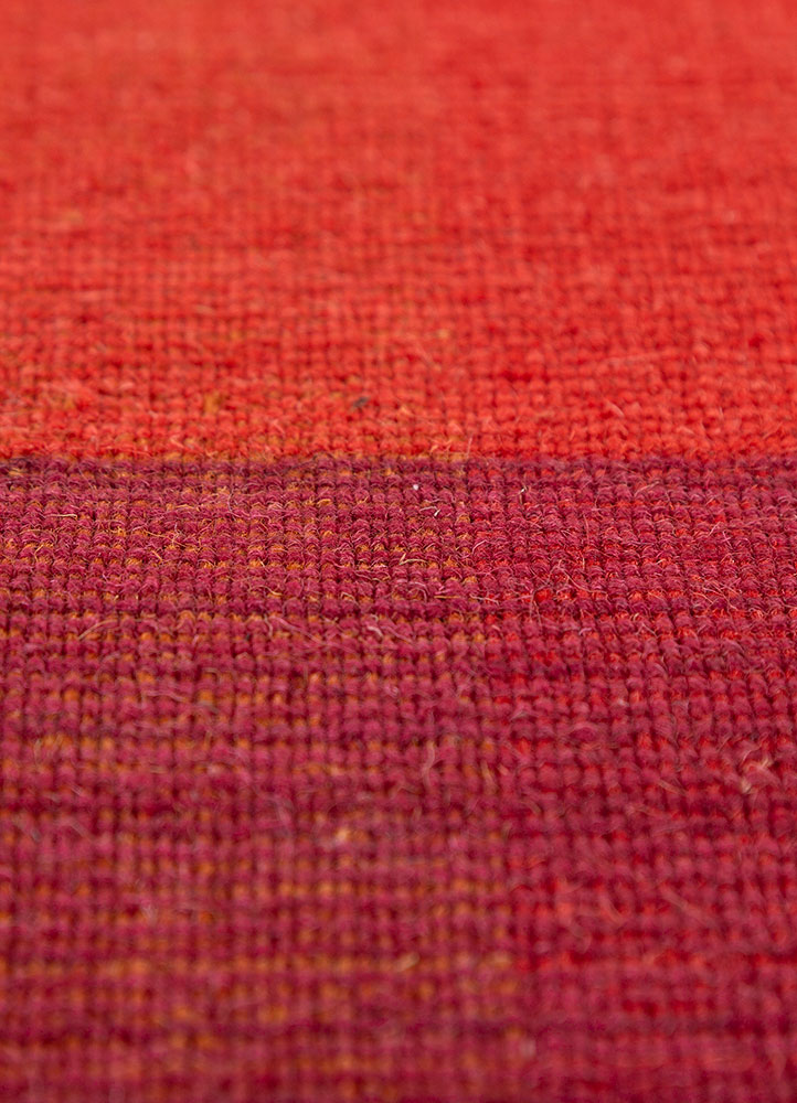 tesoro red and orange wool hand loom Rug - CloseUp